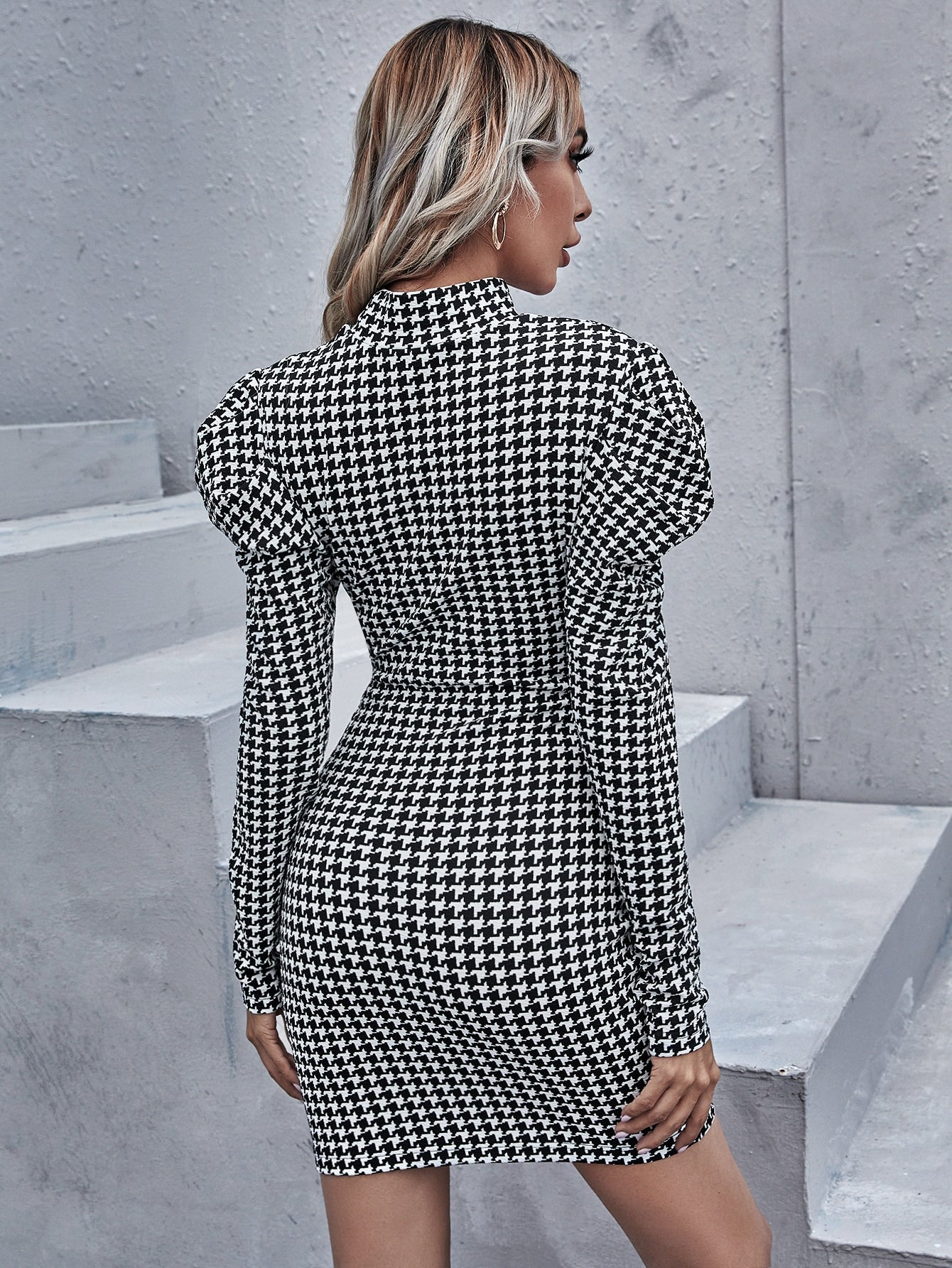 Gigot Sleeve Houndstooth Dress Without Belt