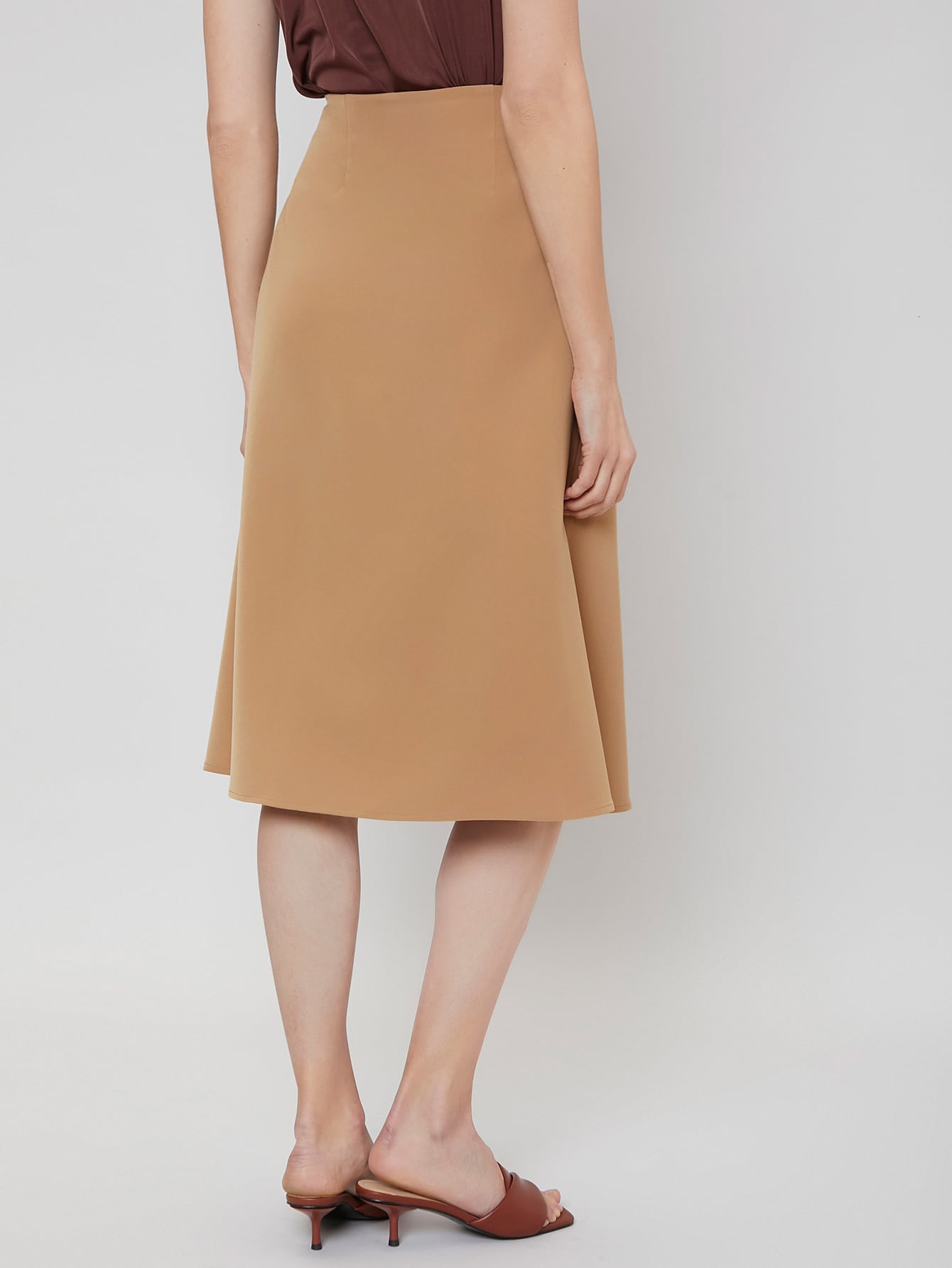 MIDI FLOWY SKIRT