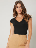 Ladies Suits Suppliers