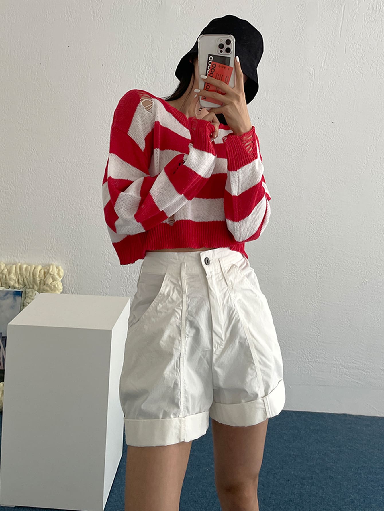 Solid Rolled Hem Straight Leg Shorts