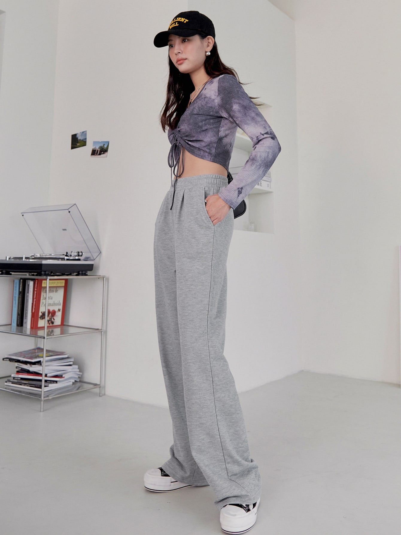 Solid Slant Pocket Elastic Waist Sweatpants