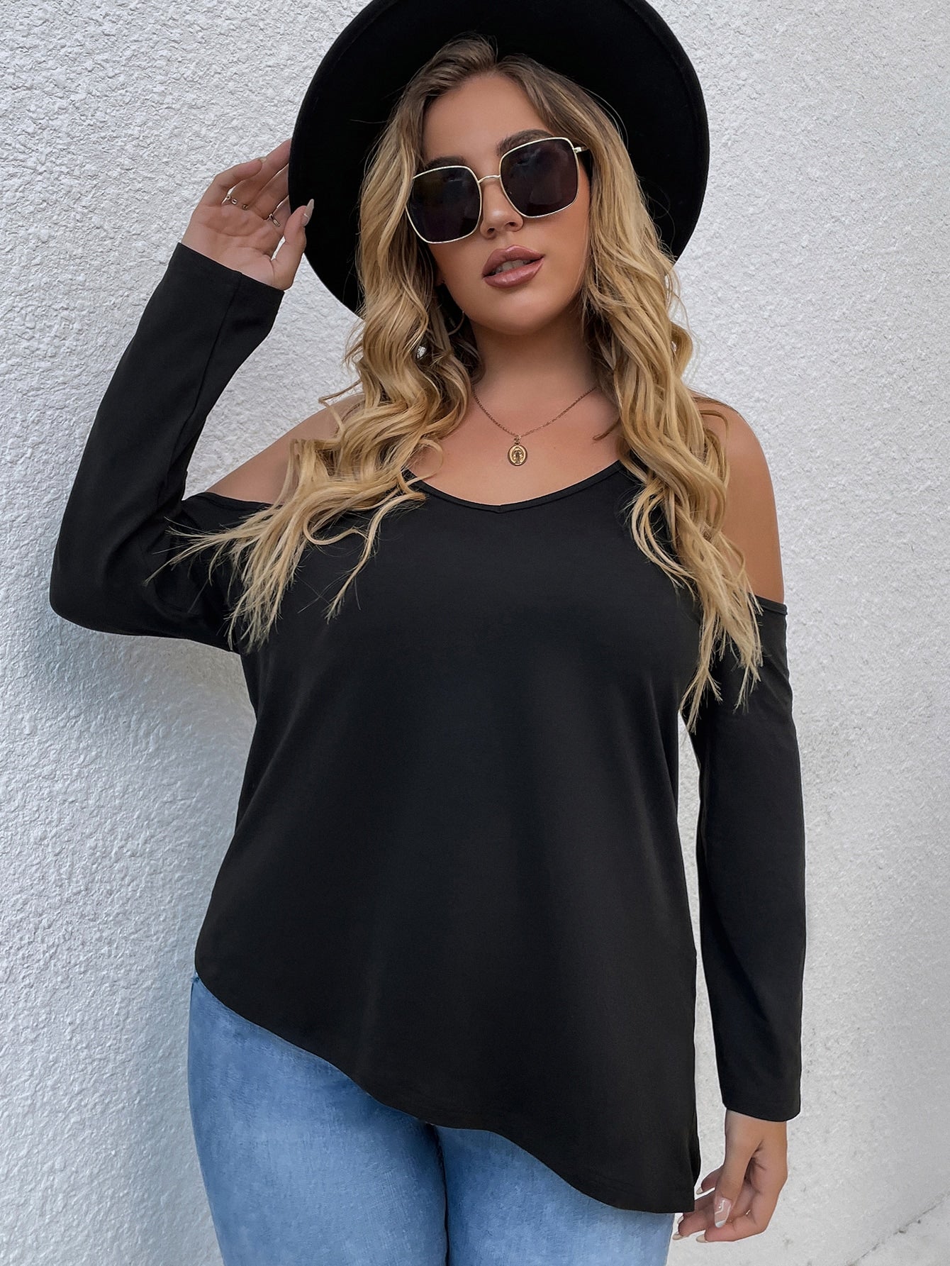 Plus Cold Shoulder Solid Tee