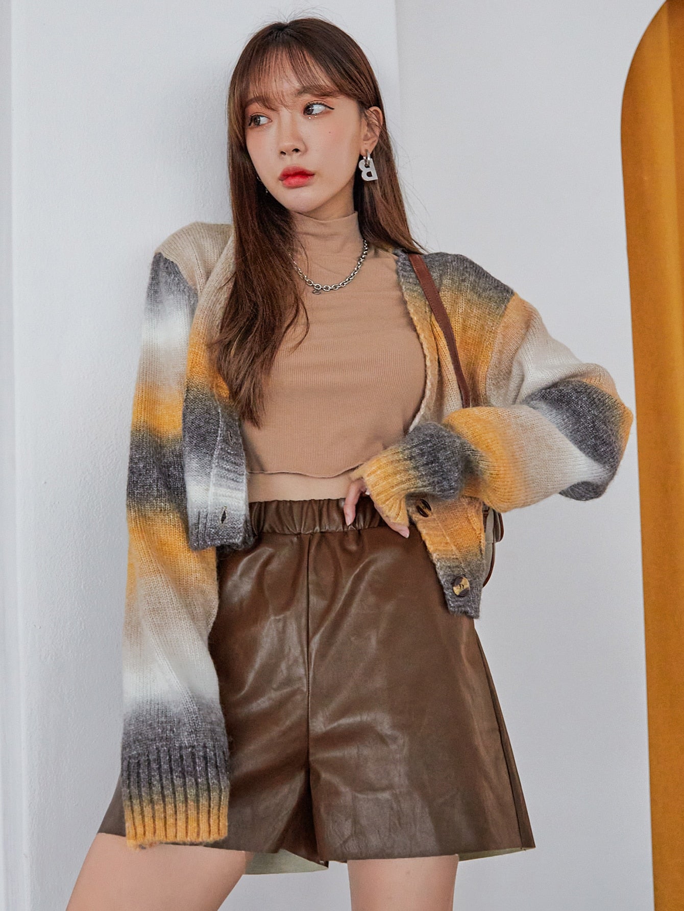 Loza Mal¨¦ombho Clothing Suppliers