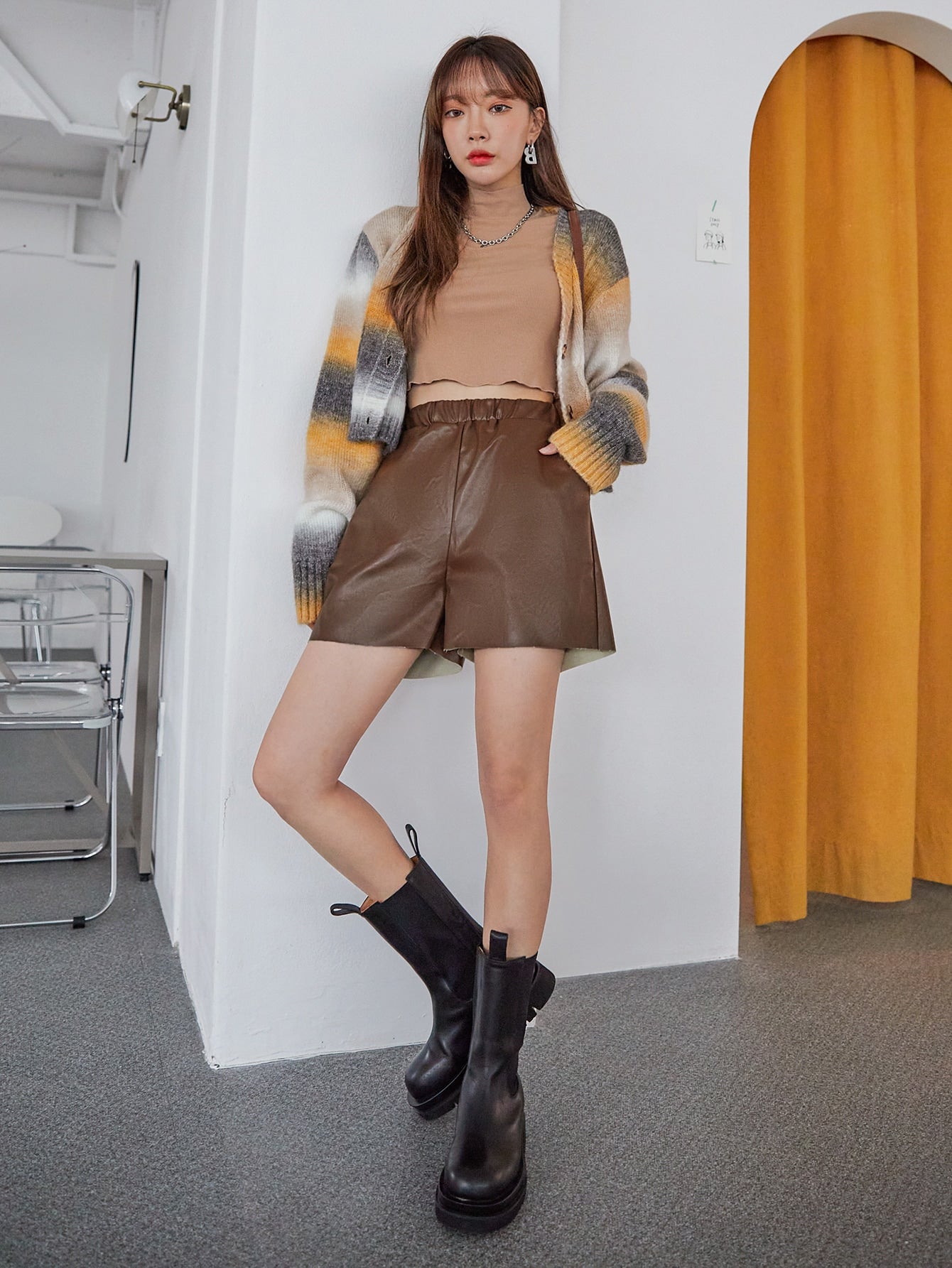 Ladies Tops Suppliers