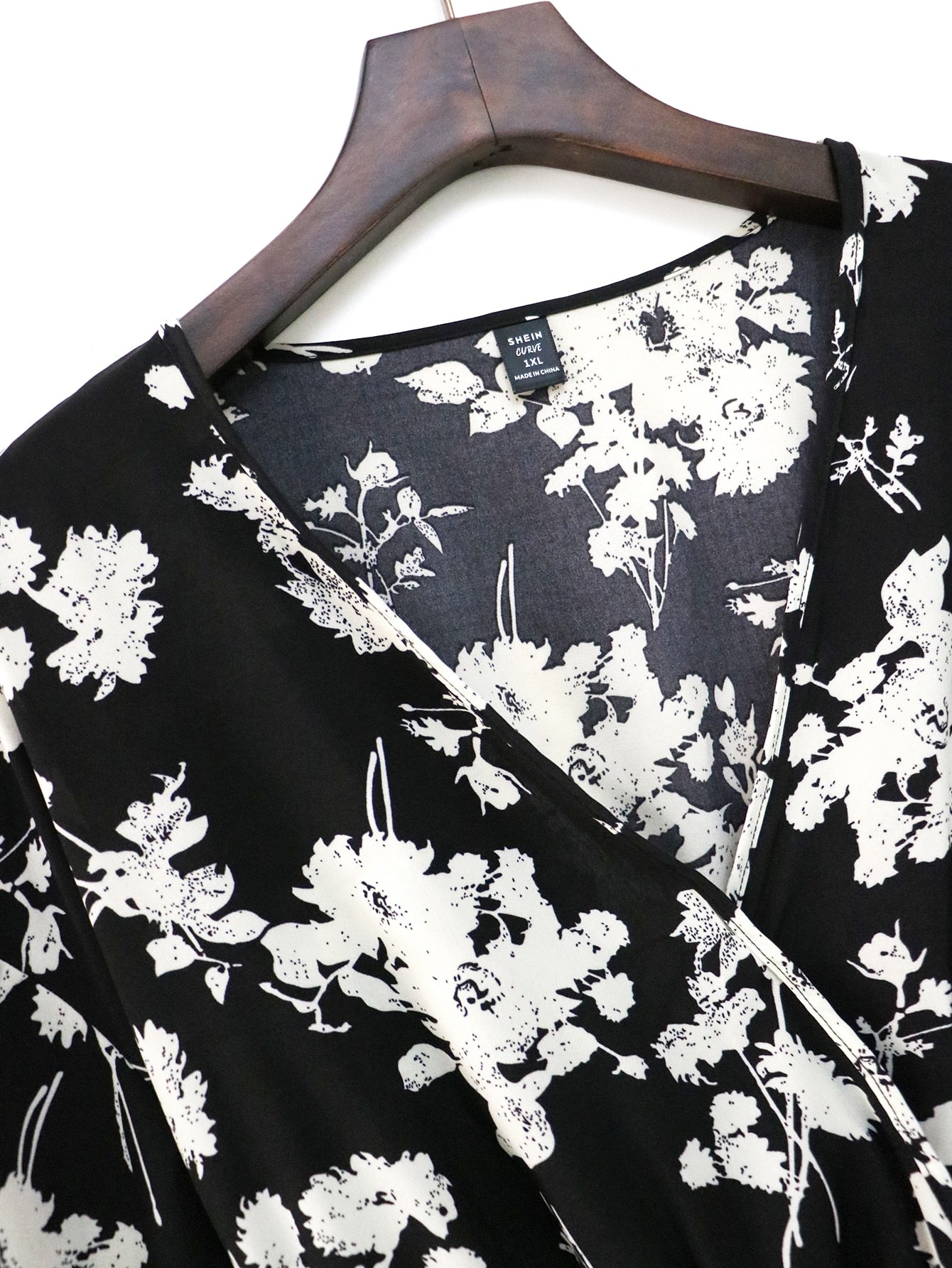 Plus Size Blouses Producers