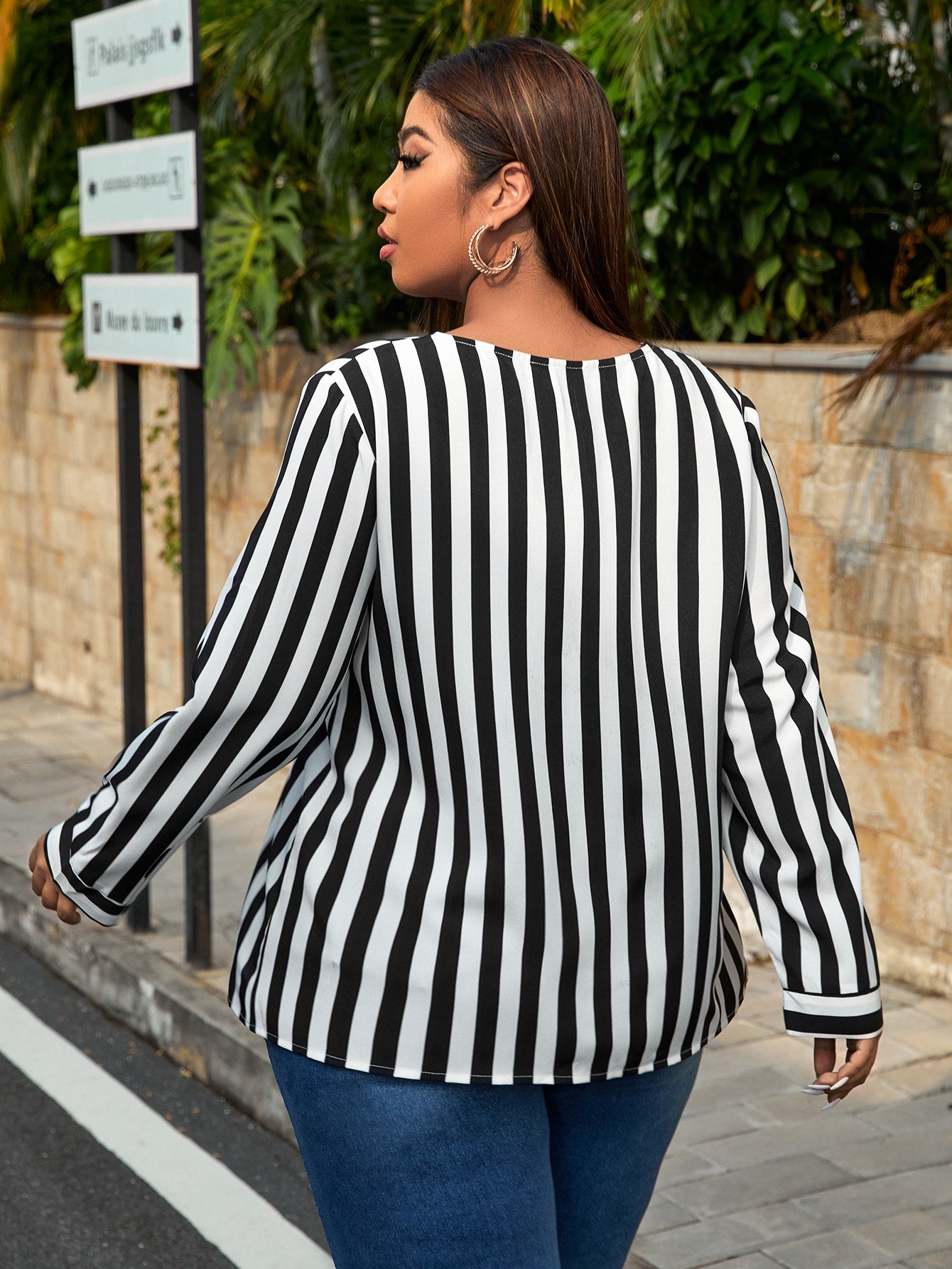 Plus Striped Print V Neck Blouse