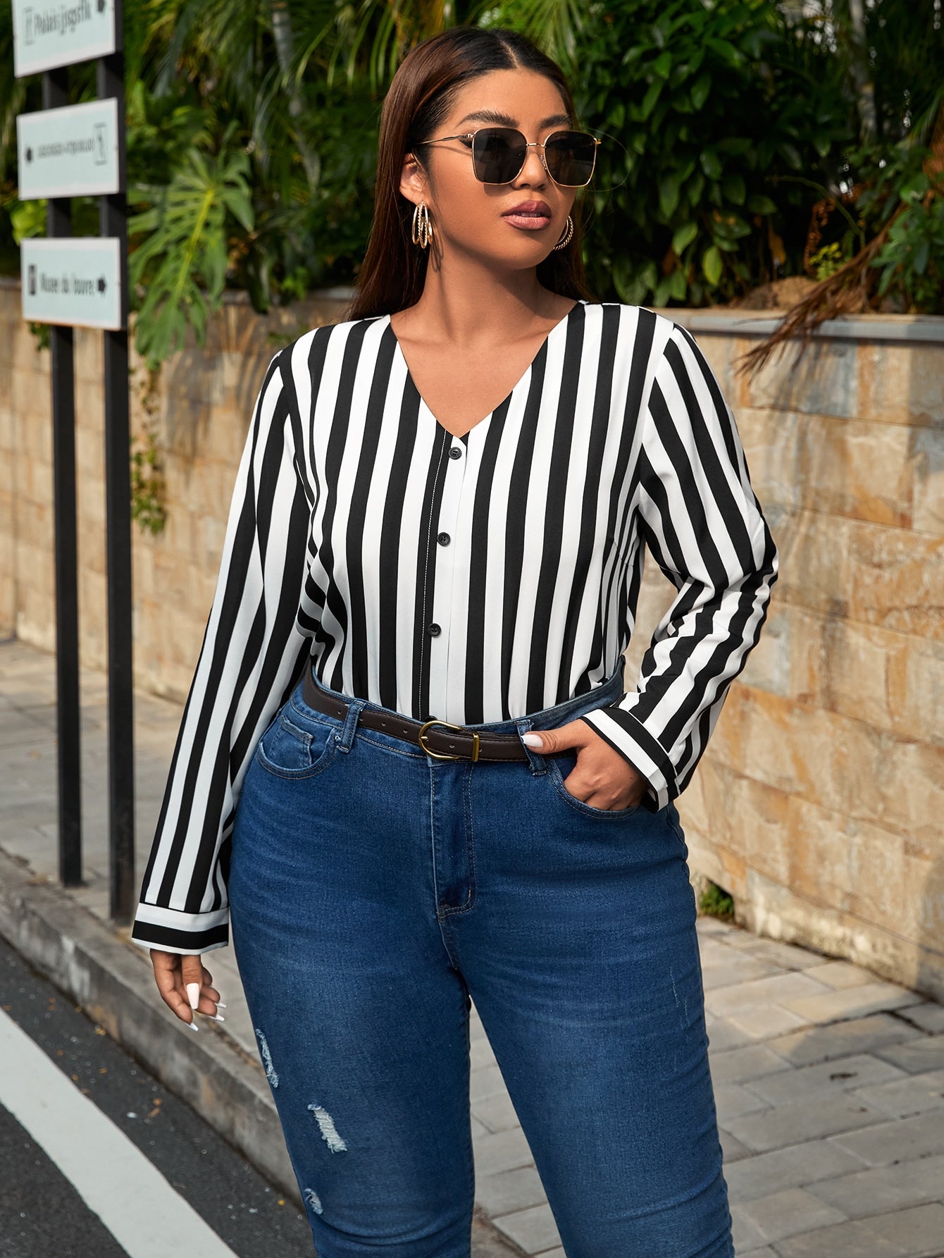 Plus Size Blouses Producers