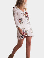 NEW FEELING Womens White Floral Dresses