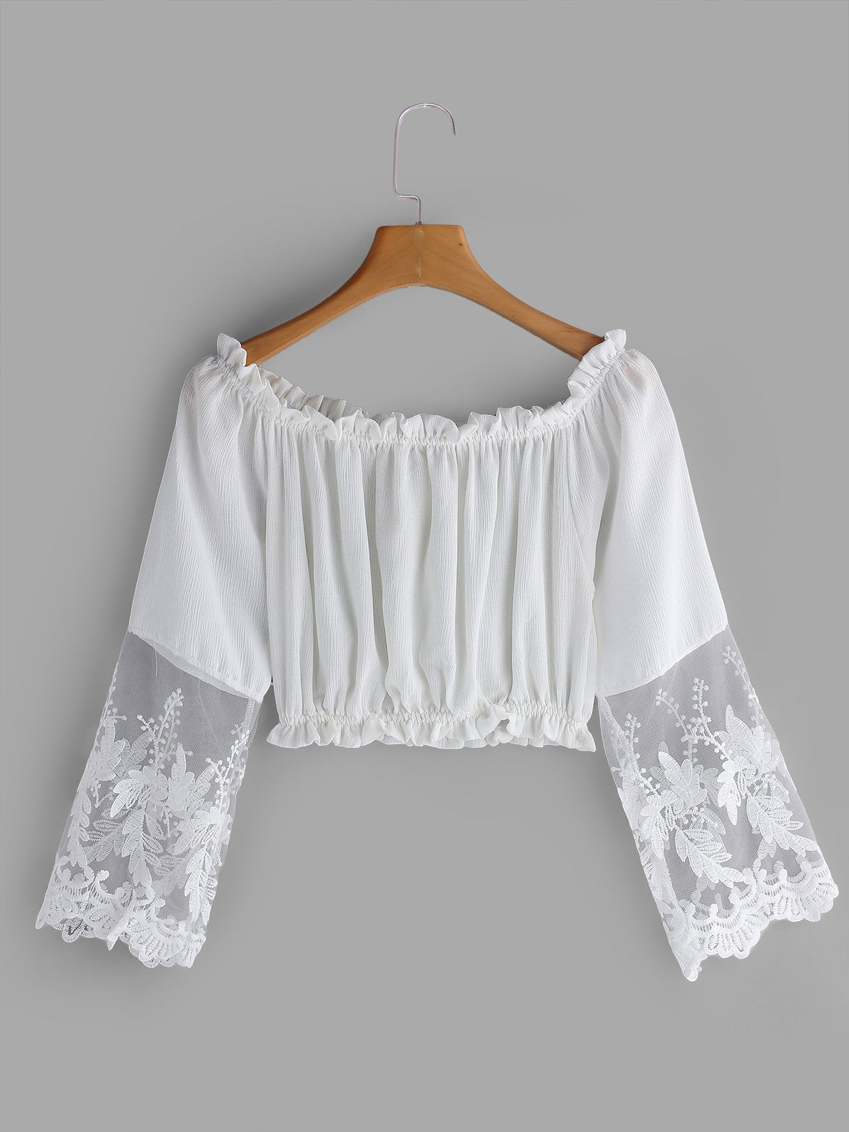 NEW FEELING Womens White Camis