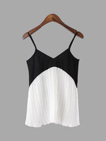 Wholesale Sleeveless V-Neck Contrast Pleated Cami