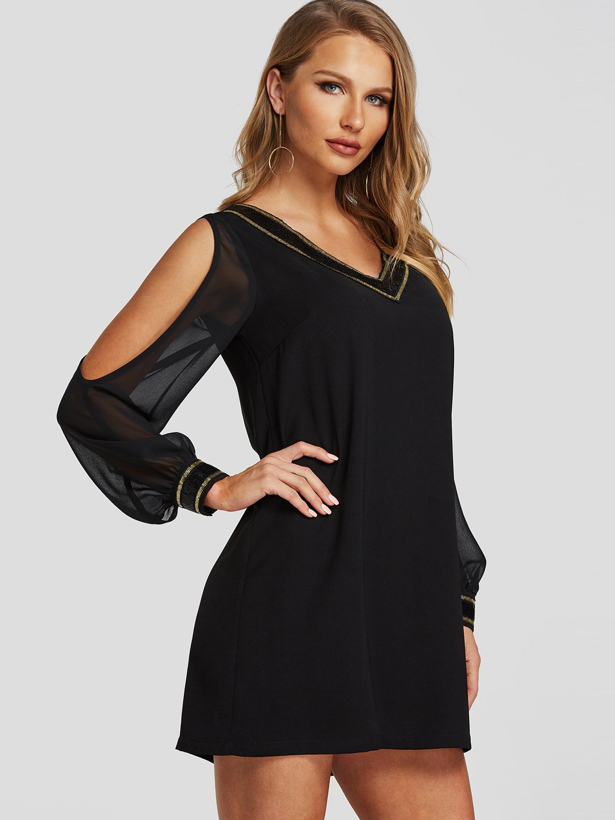 Wholesale Black Cold Shoulder Long Sleeve Plain Dresses