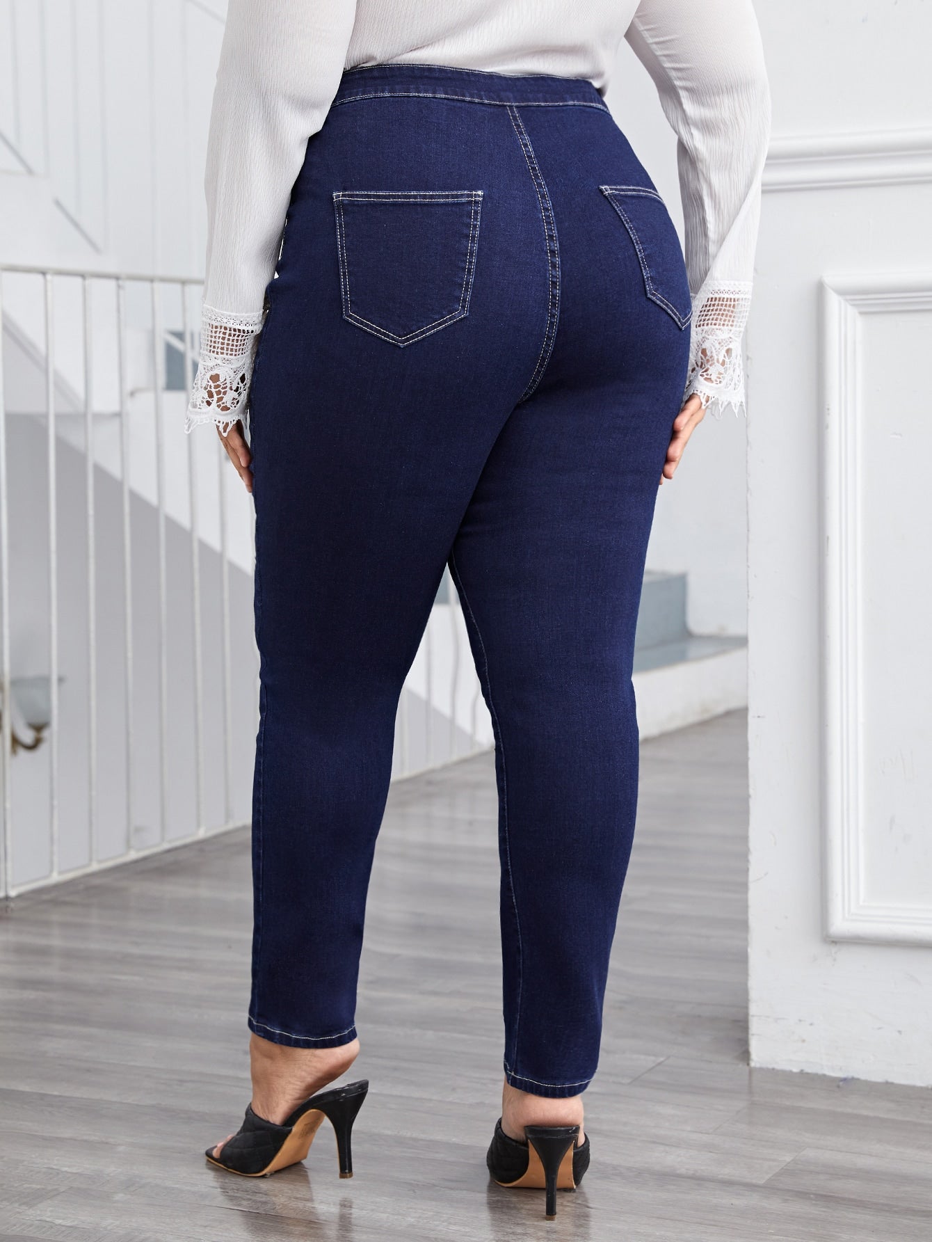 Plus High Stretch Pocket Patched Skinny Jeans