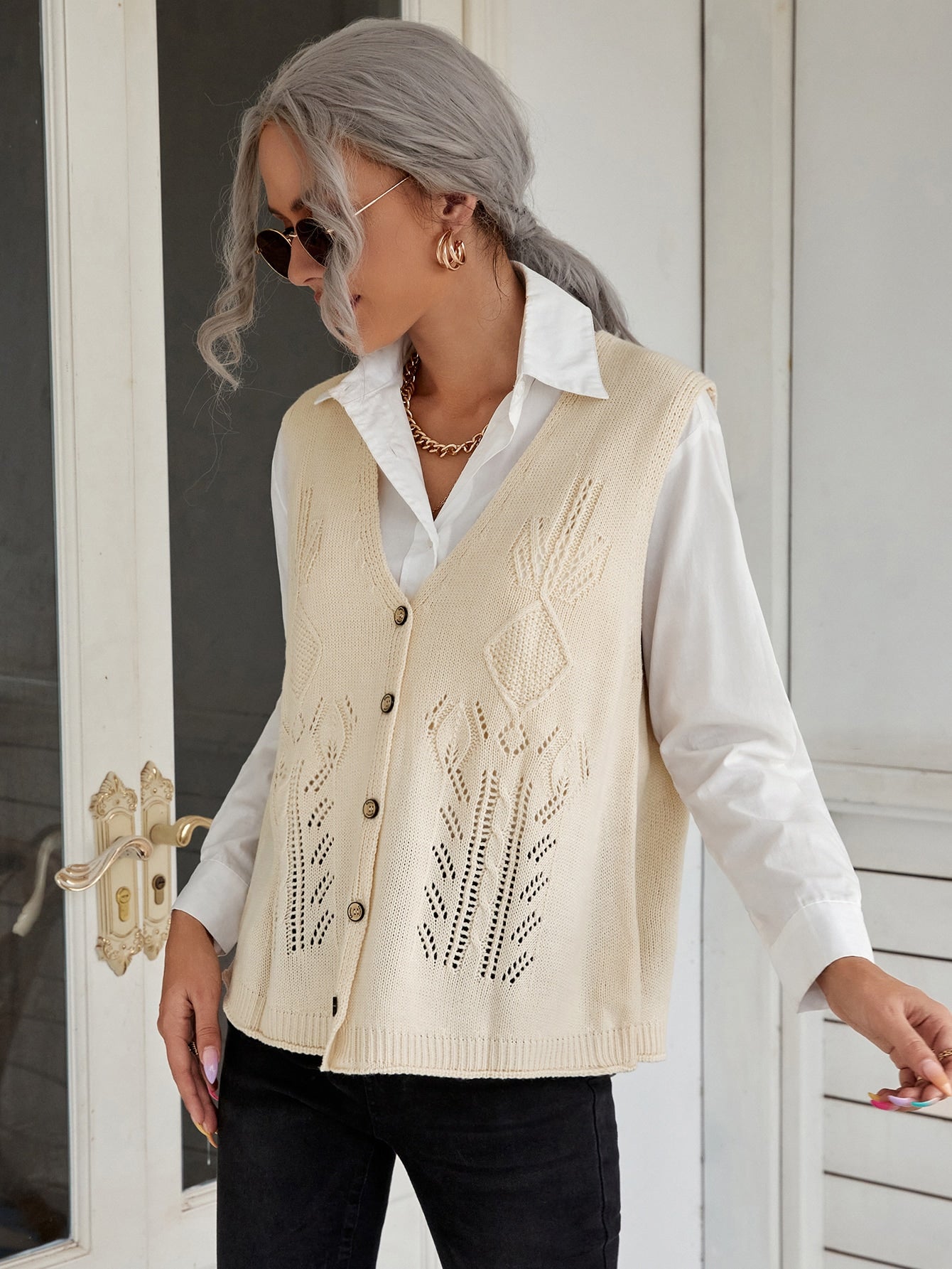 Lisa Hellen Women Clothes Manufacturers