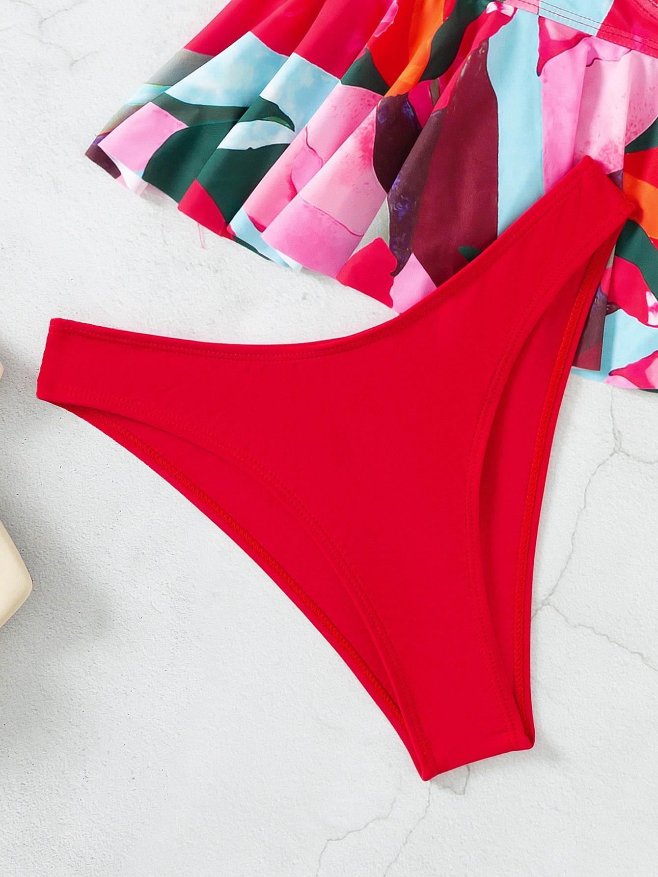 Ladies Apparel Manufacturers