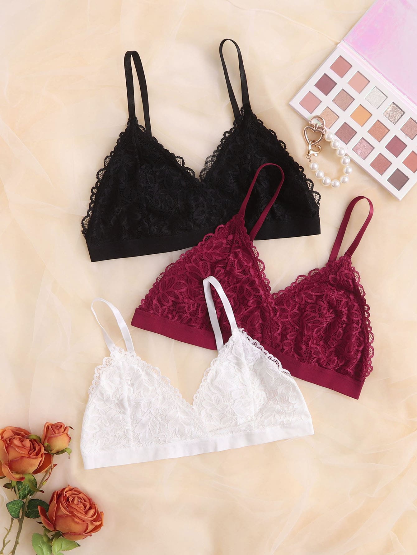 Women Bras & Bralettes Wholesaler