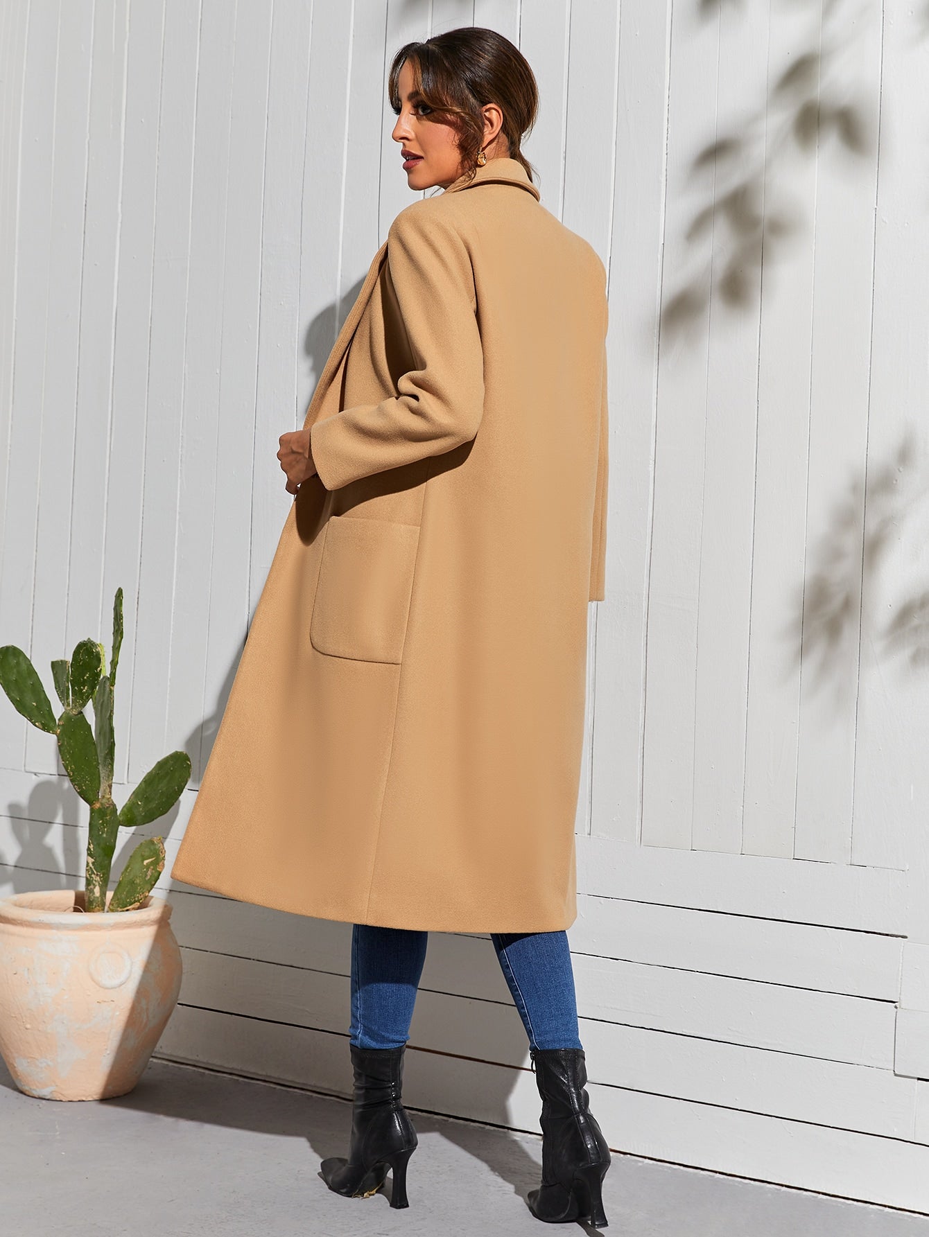 Lapel Collar Dual Pocket Overcoat