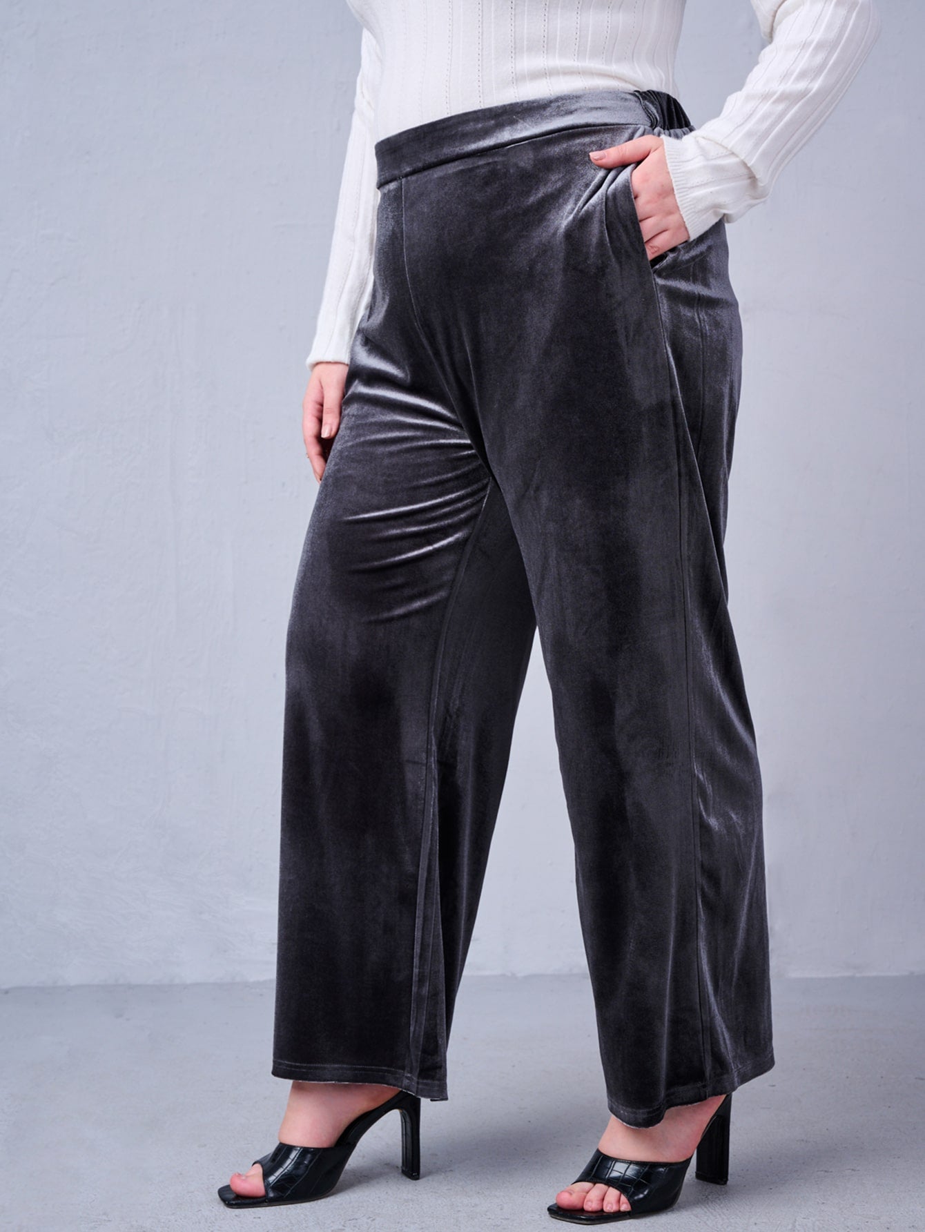Plus Size Pants Supplier