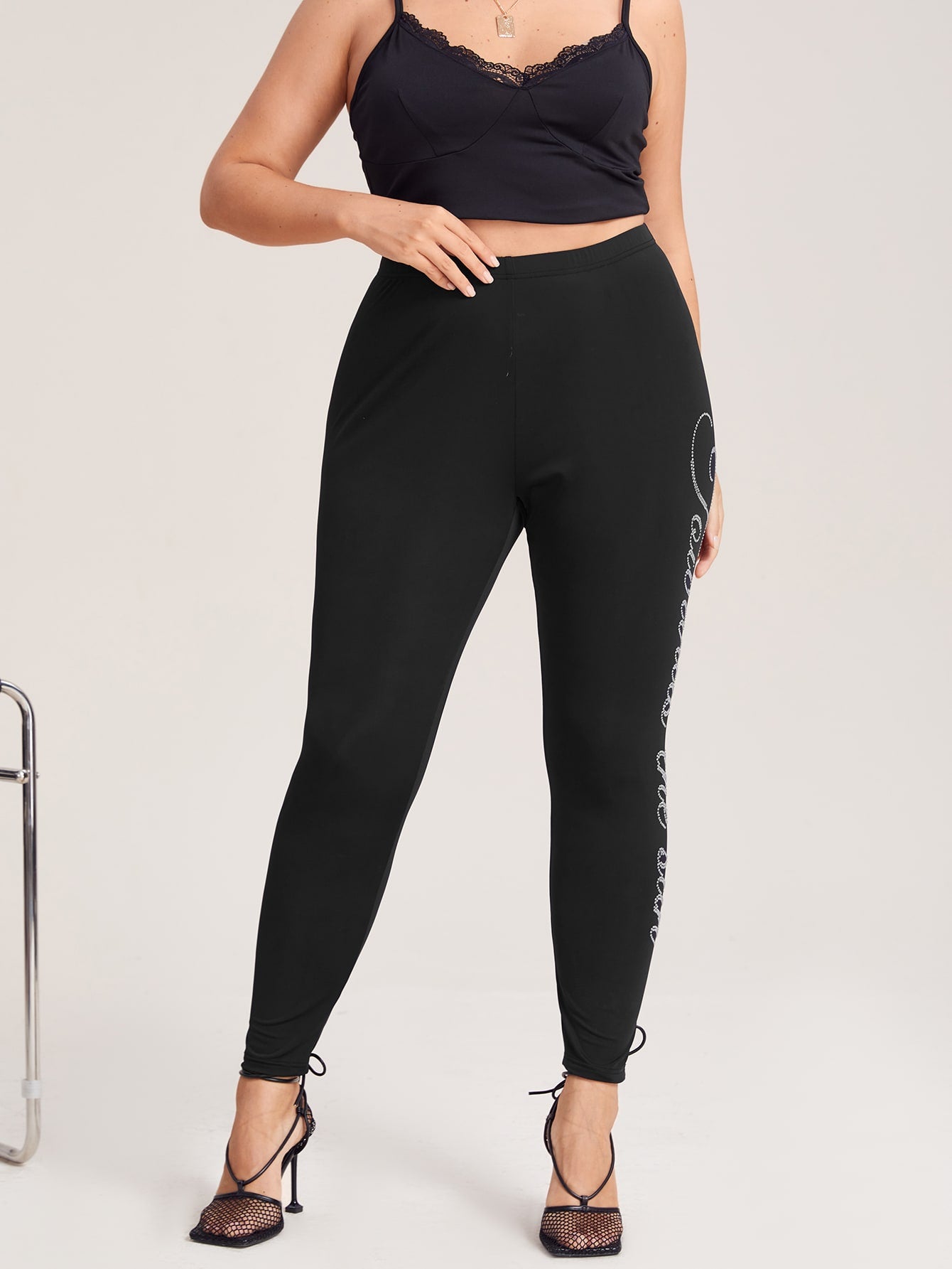 Loza Mal¨¦ombho Clothing Suppliers