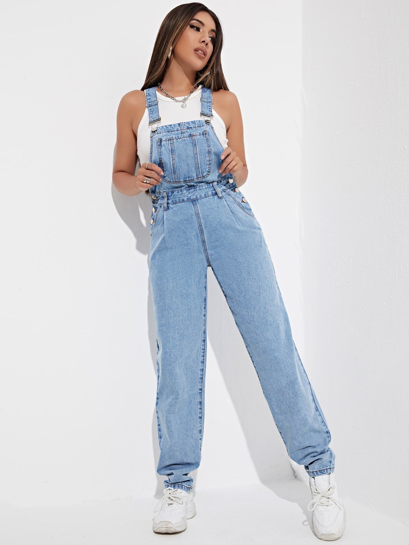 Clothes Producer