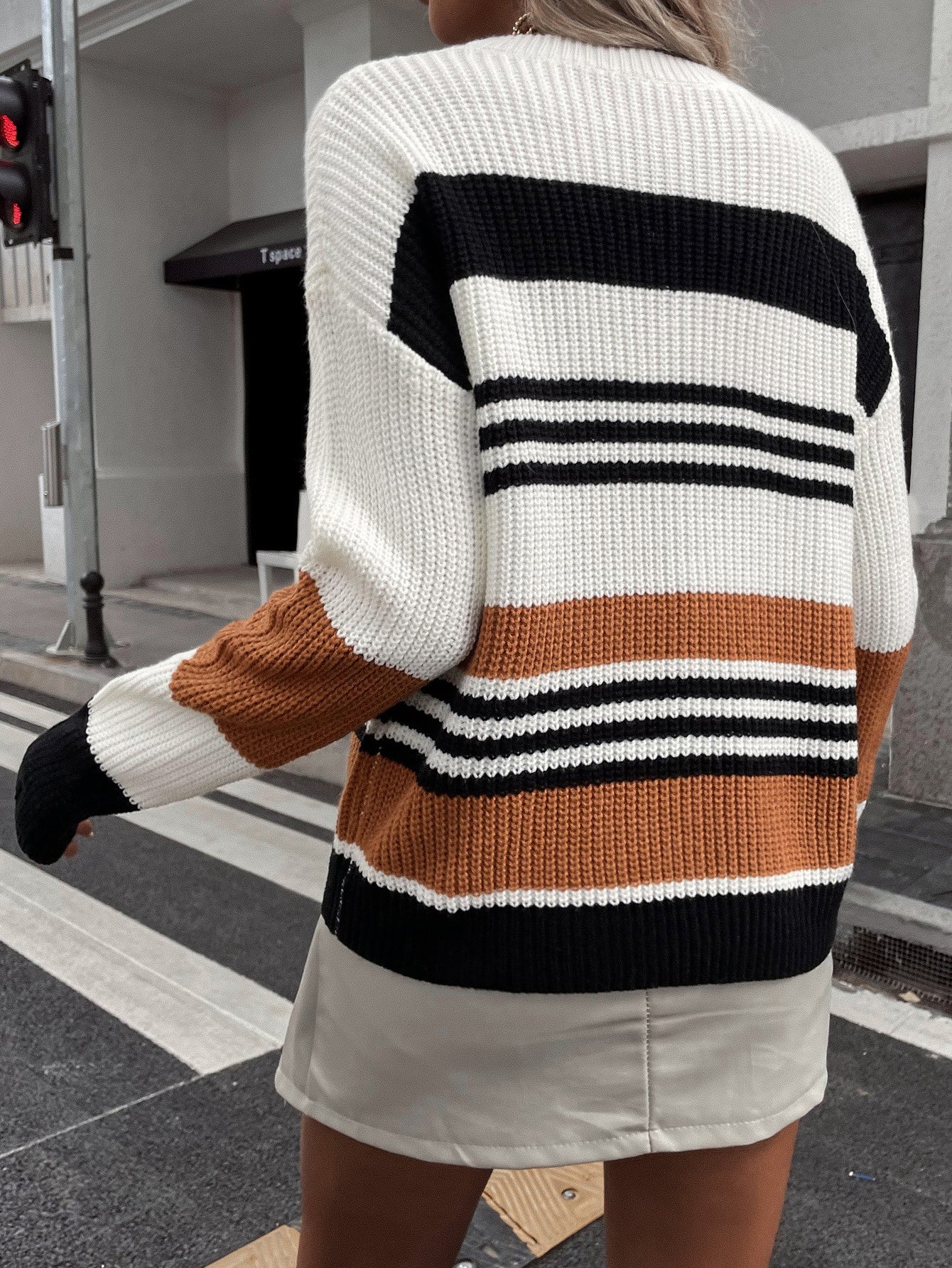 Striped Pattern Colorblock Drop Shoulder Sweater
