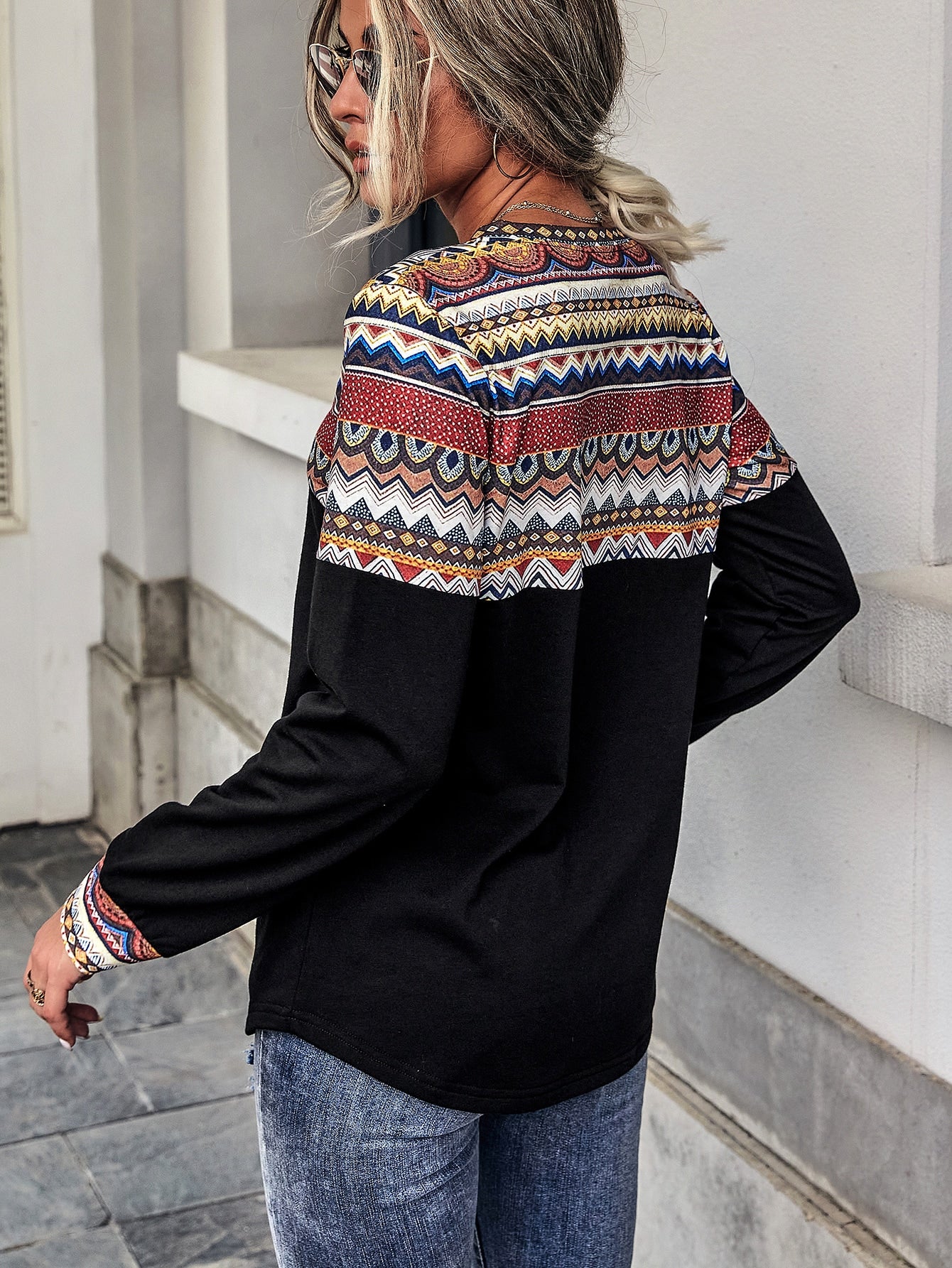 Geo Panel Curved Hem Sweatshirt