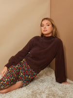 Lara Klawikowski Women Clothes Supplier