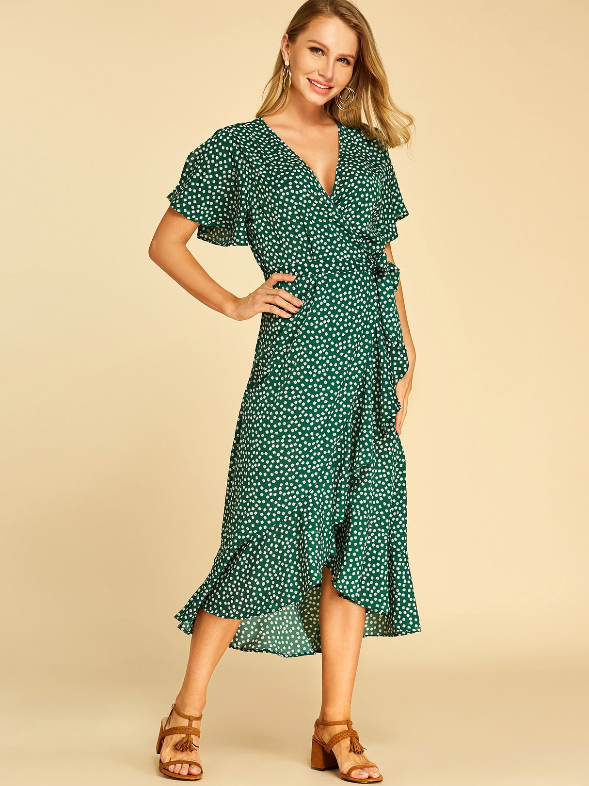 NEW FEELING Womens Green V-Neck Dresses