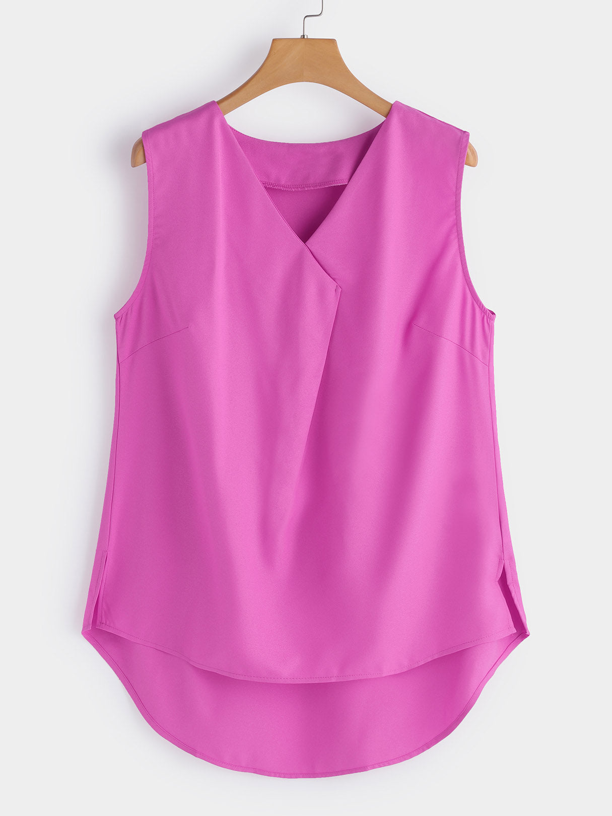 Wholesale V-Neck Plain Pleated Sleeveless Plus Size Tops