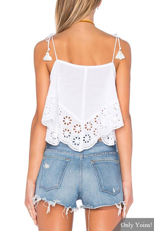 NEW FEELING Womens White Camis