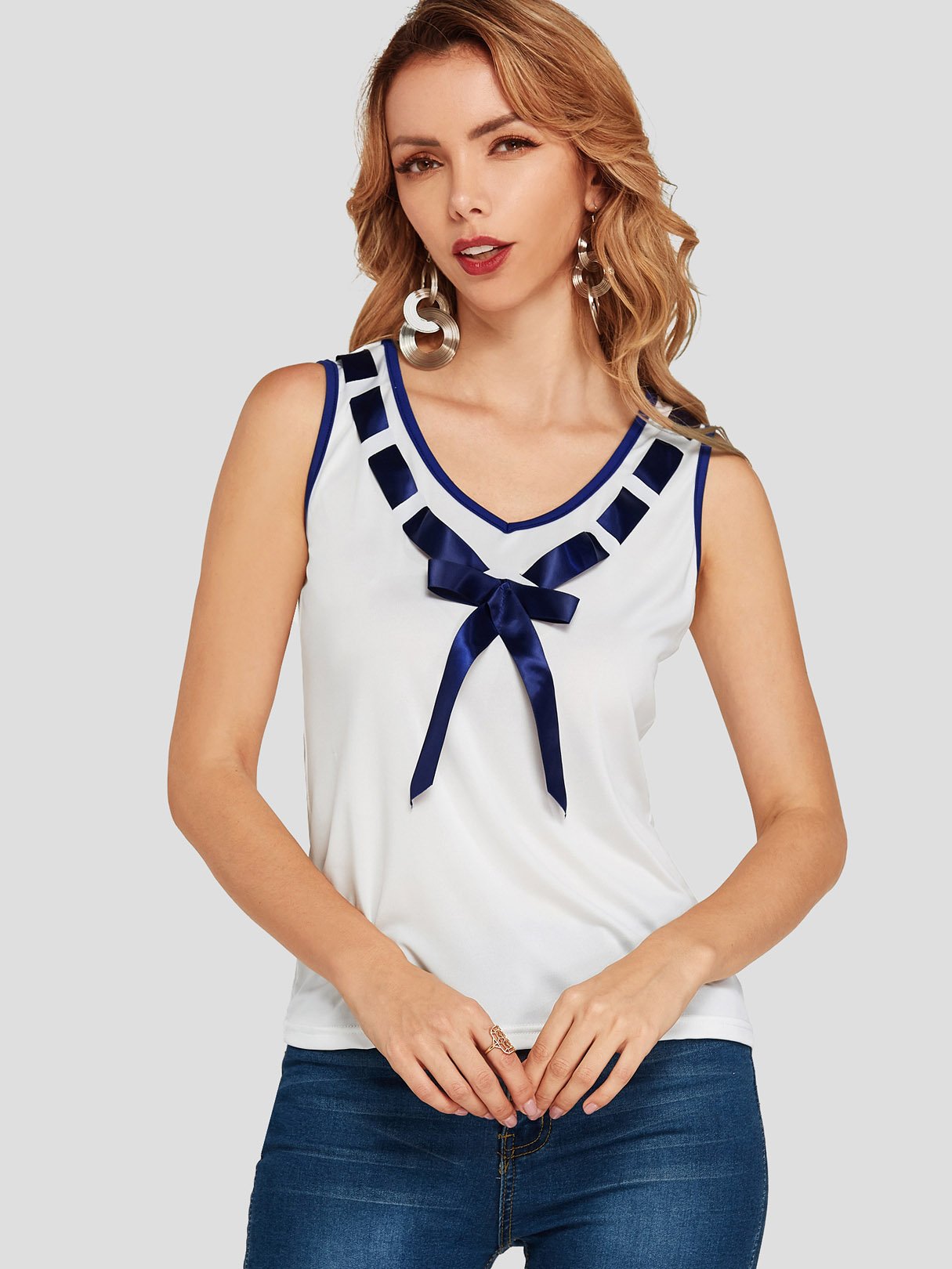 Wholesale Crew Neck Lace-Up Sleeveless White Tank Top