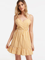 Wholesale Yellow V-Neck Sleeveless Backless Lace-Up Sexy Dress