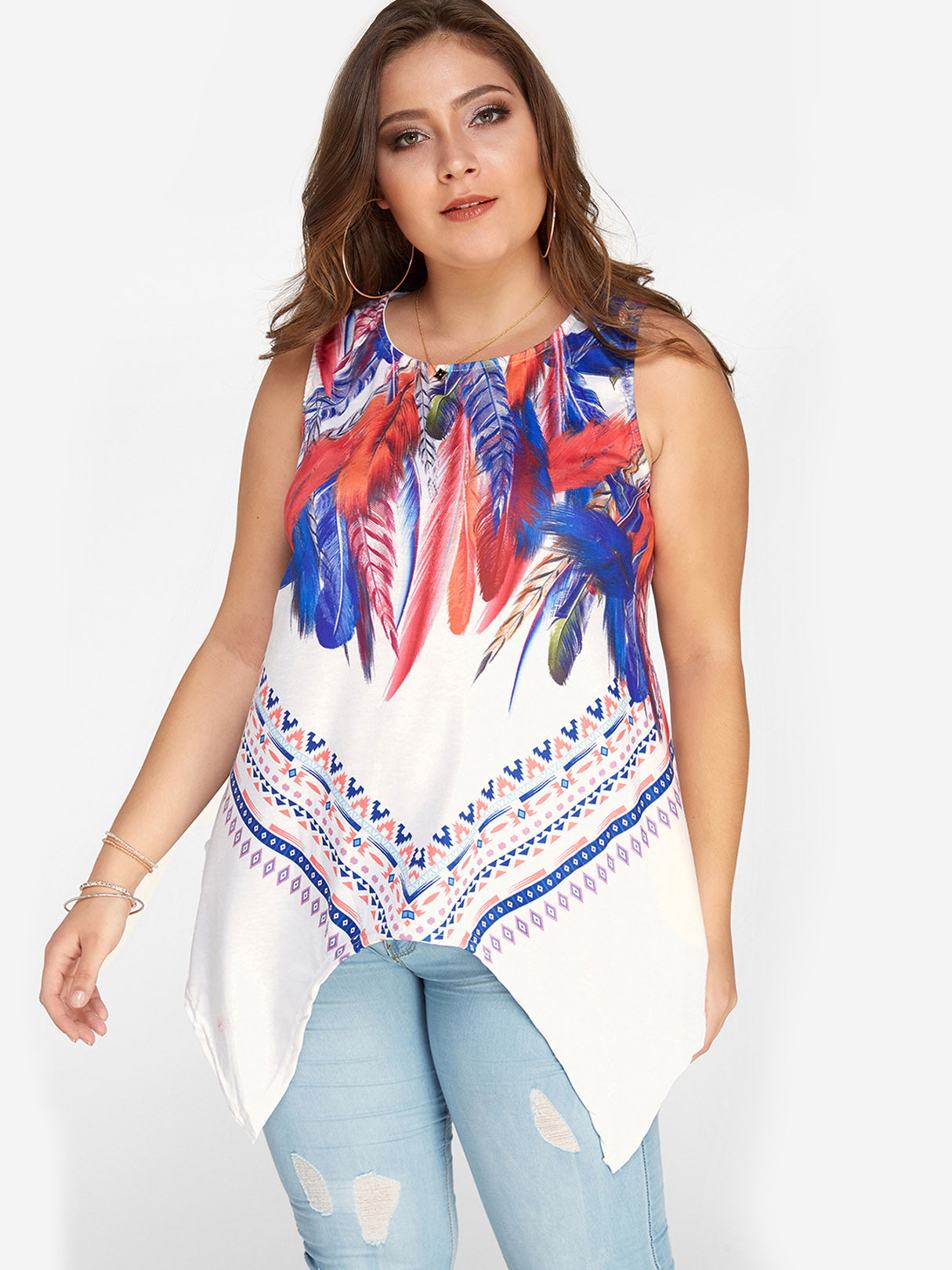 Wholesale Scoop Neck Tribal Print Sleeveless Irregular Hem White Plus Size Tops