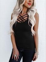 NEW FEELING Womens Black Camis