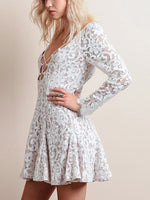 OEM Ladies White V-Neck Dresses
