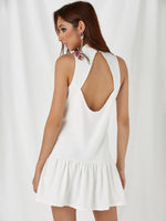 NEW FEELING Womens White Casual Dresses