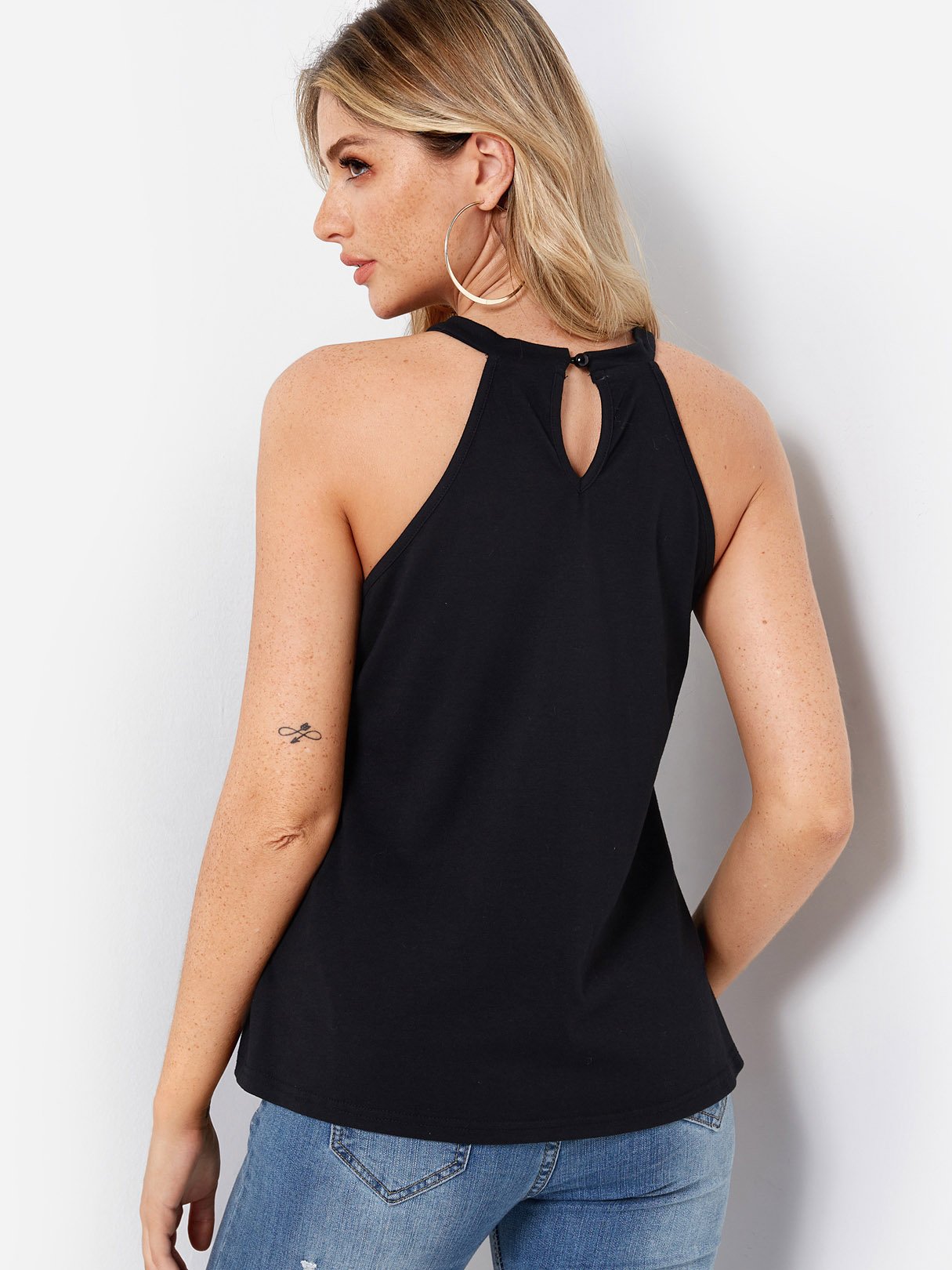 NEW FEELING Womens Black Camis