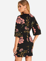 NEW FEELING Womens Black Mini Dresses