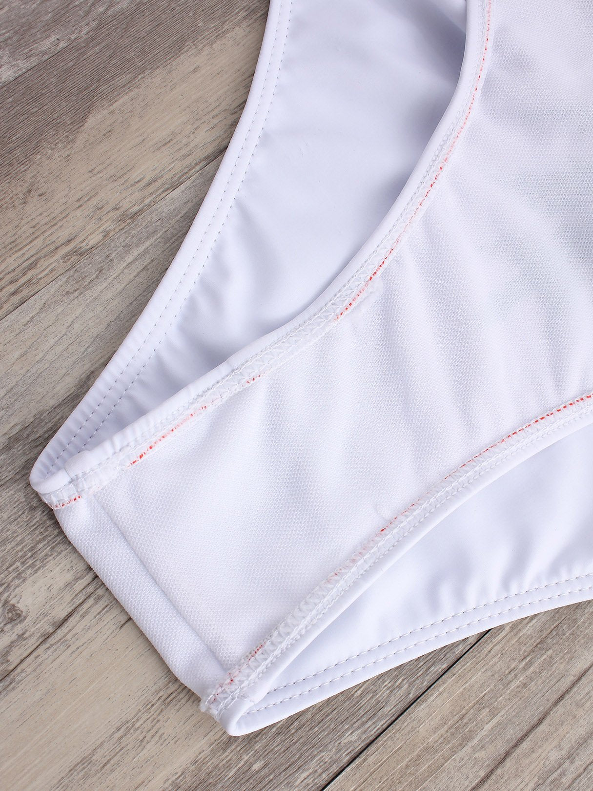 OEM ODM White Halter Neck Bikini Top