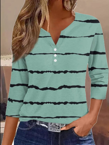 Casual Three Quarter Sleeve Notched Abstract Stripes Loose Regular T-Shirt