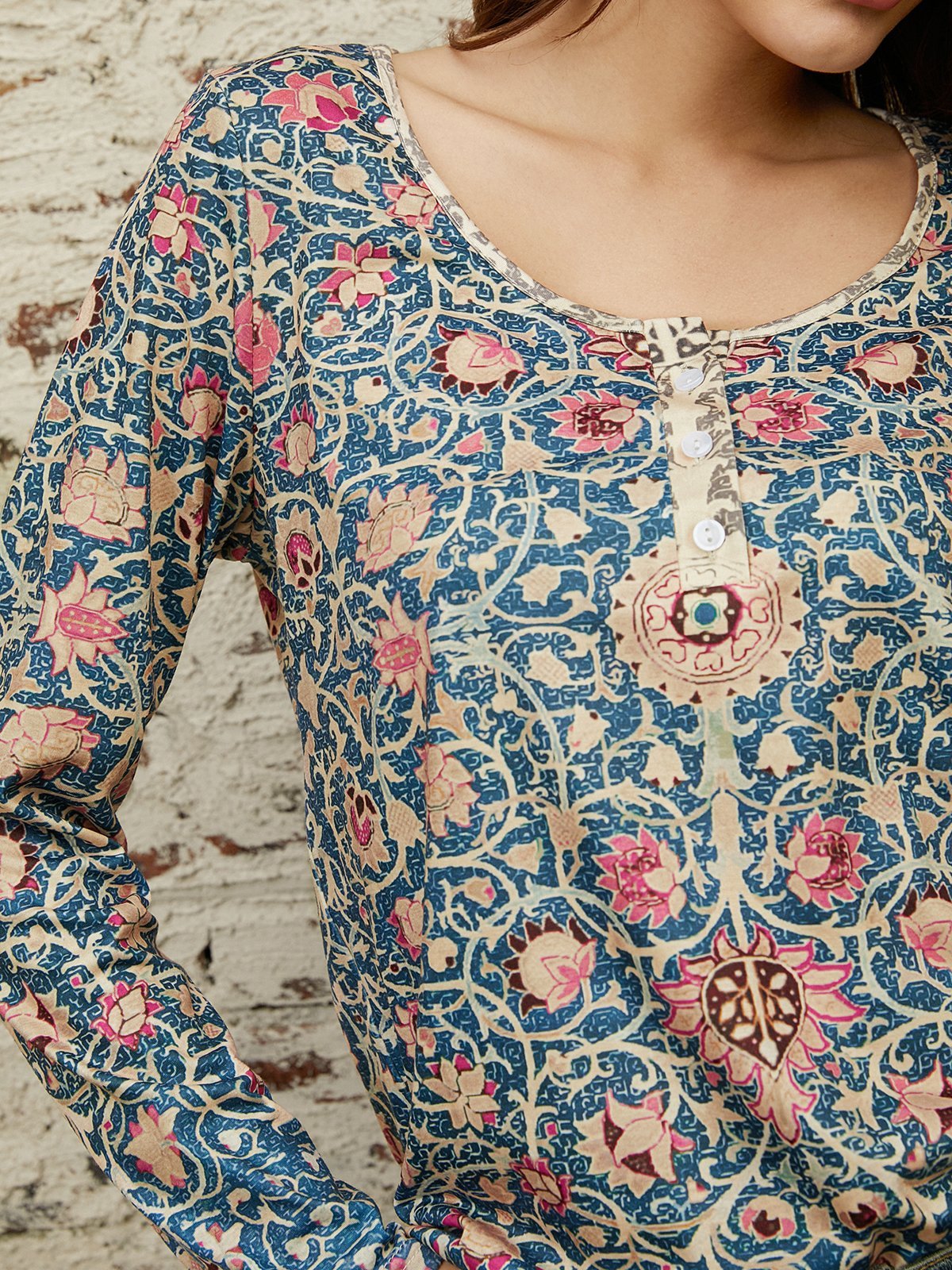 Plus Size Blouses Wholesaler