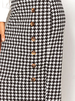 Women Skirts Producer