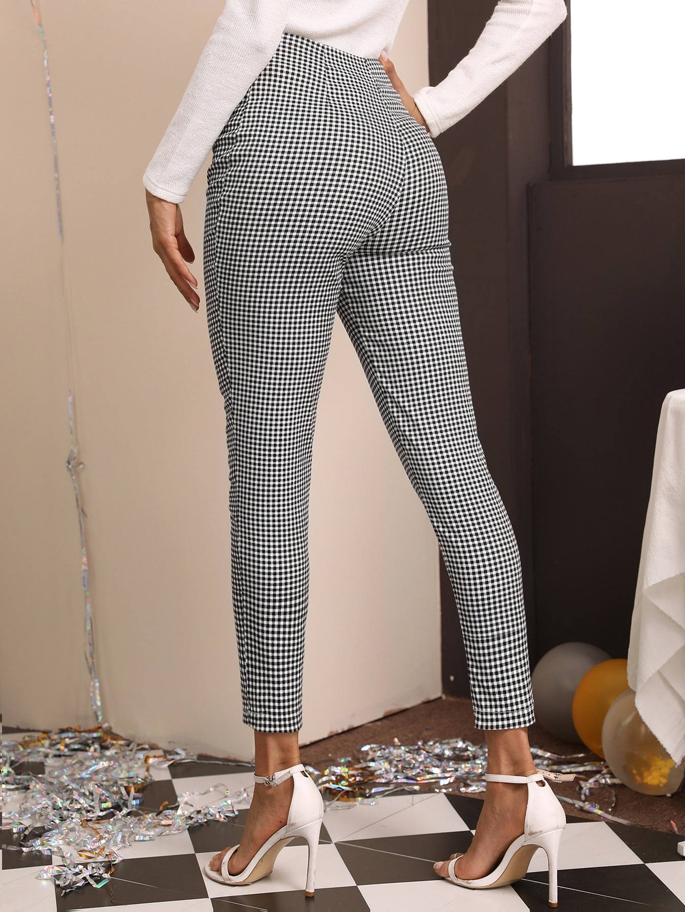 Gingham Print Capris Tapered Pants