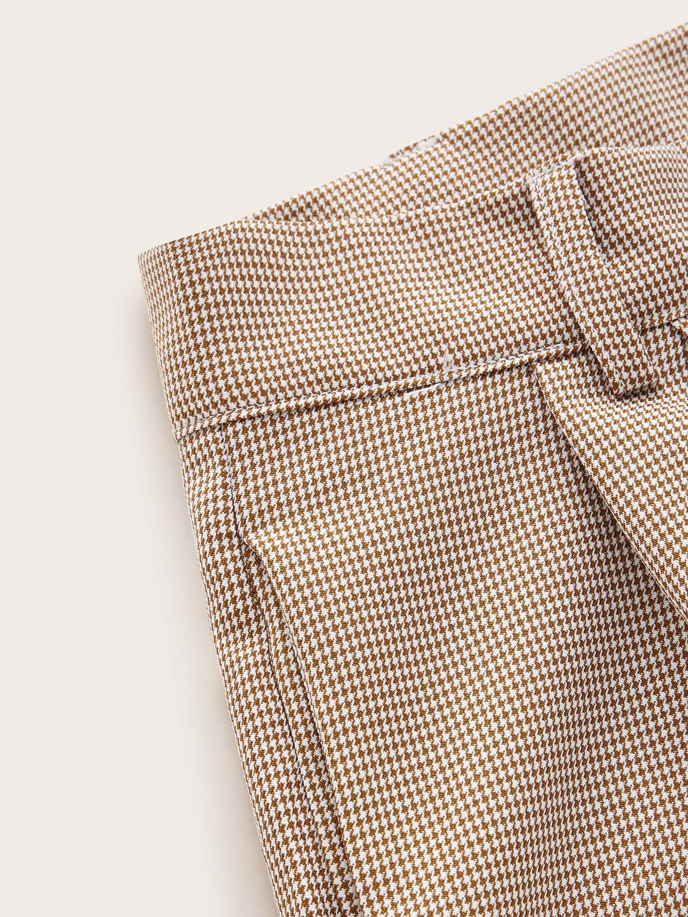 Women Shorts Manufacturers