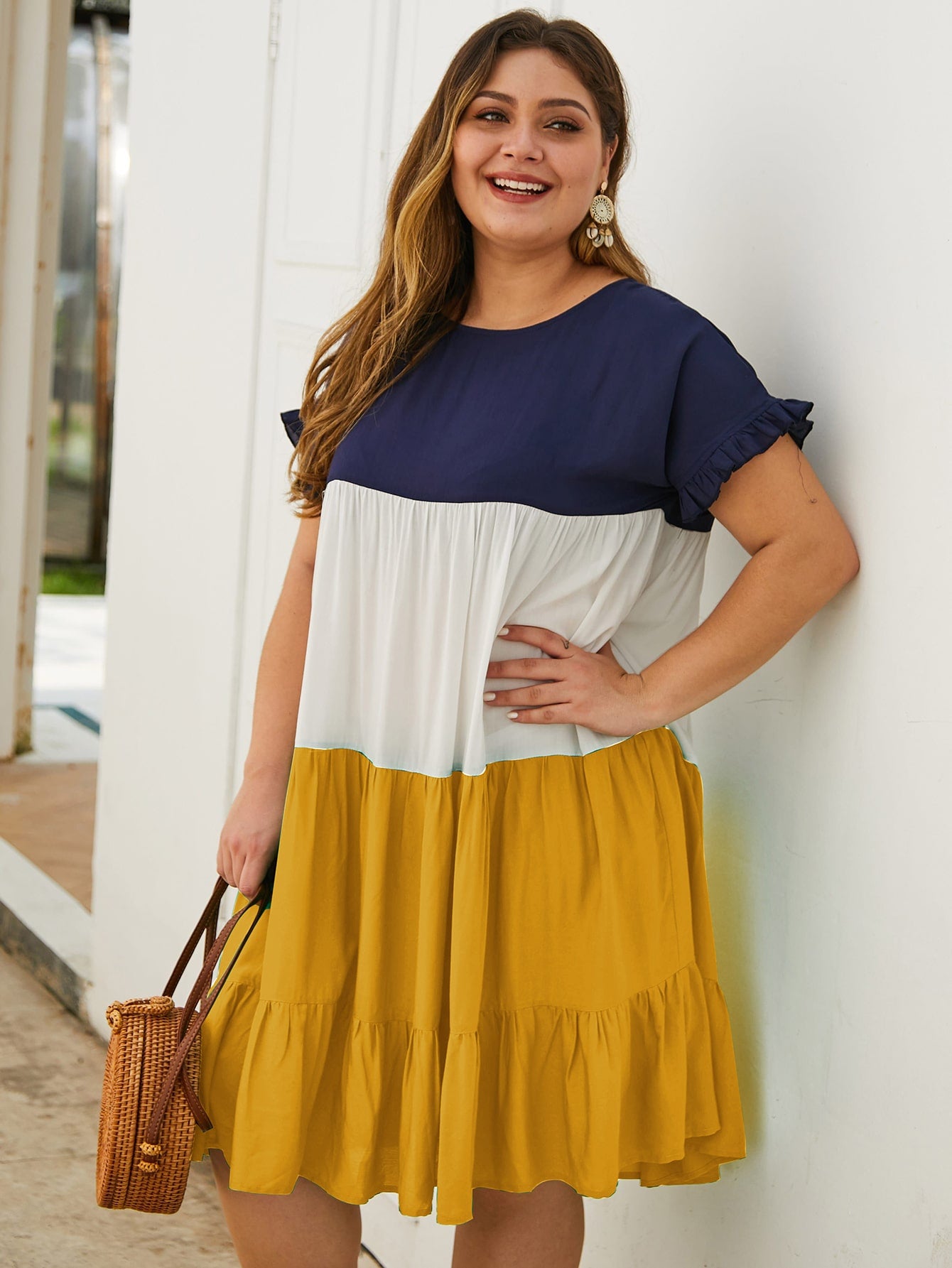 Plus Size Dresses Suppliers