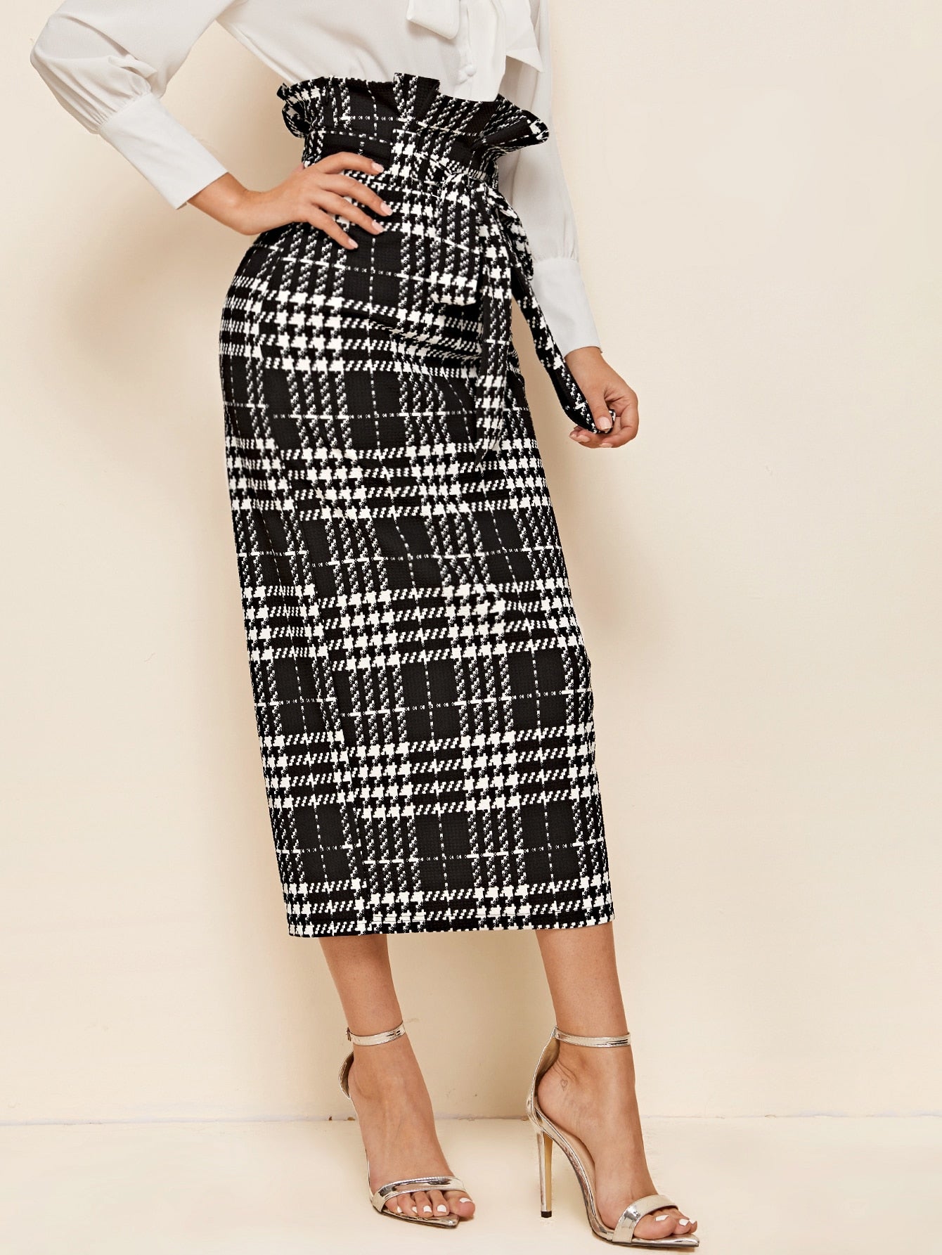 Women Skirts Producer