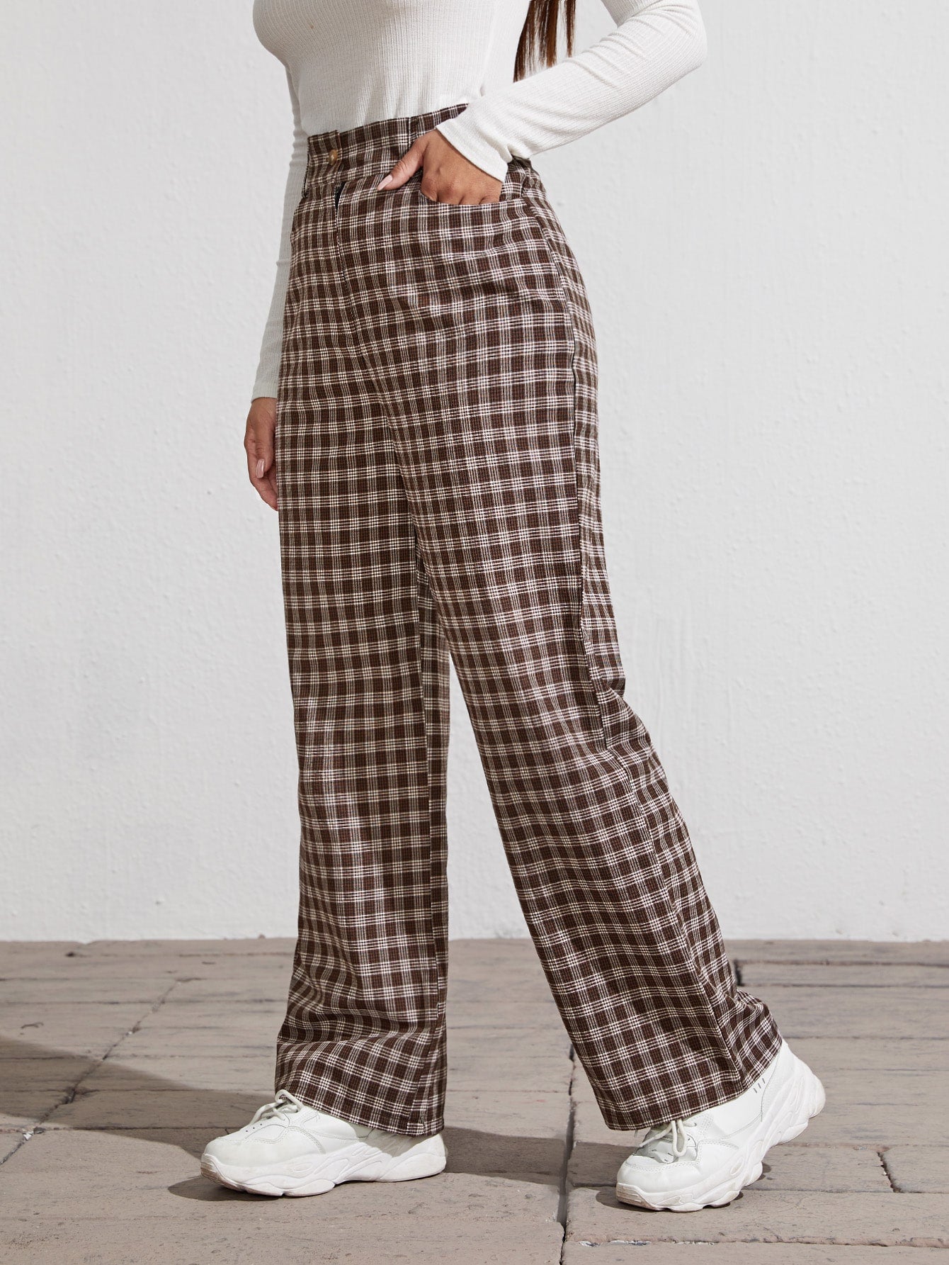 Women Pants Producer