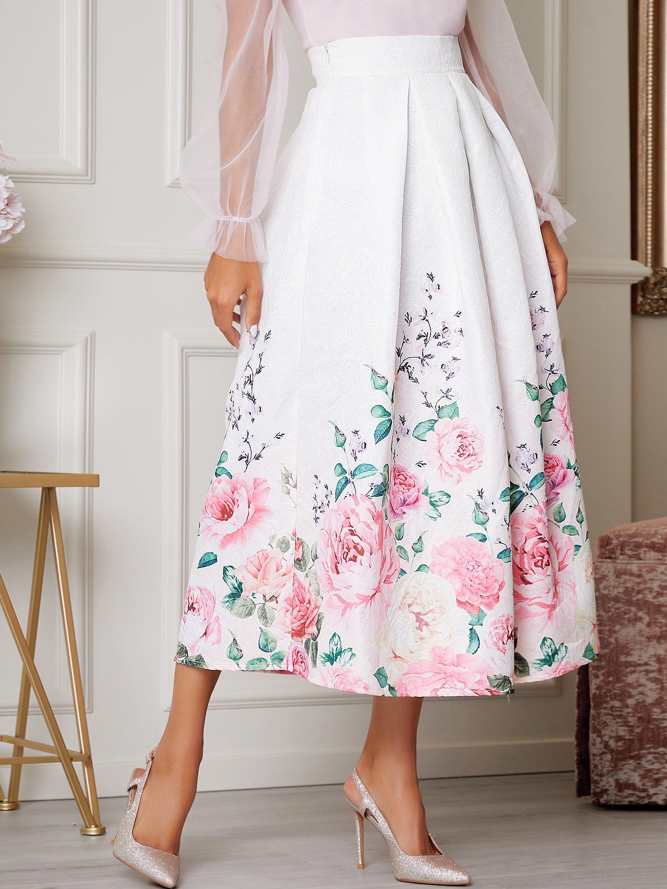 Women Skirts Producers