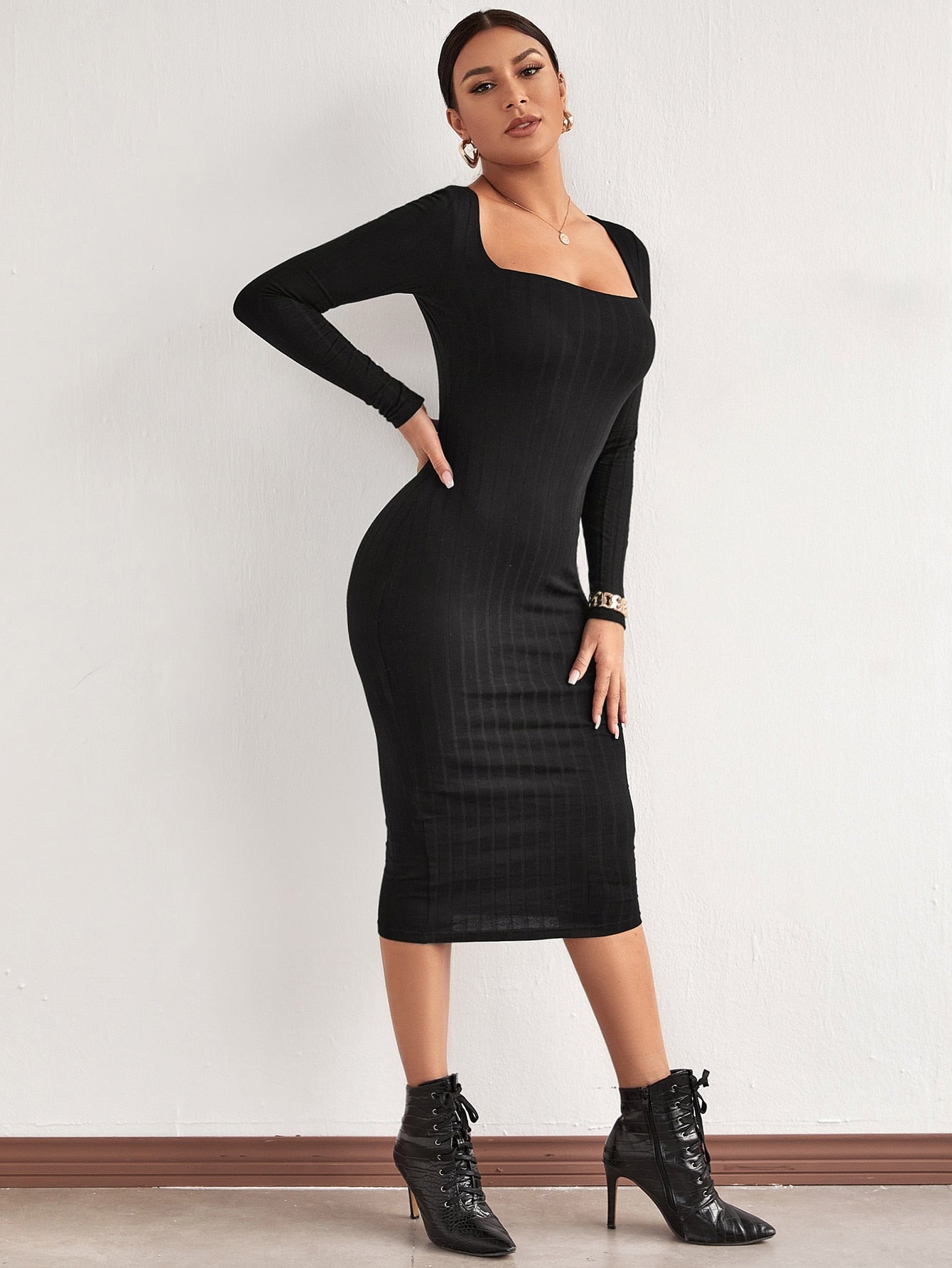 Loza Mal¨¦ombho Clothing Suppliers
