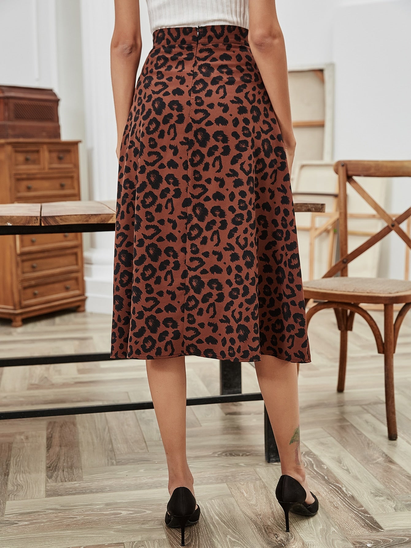 Split Thigh Leopard Print Skirt