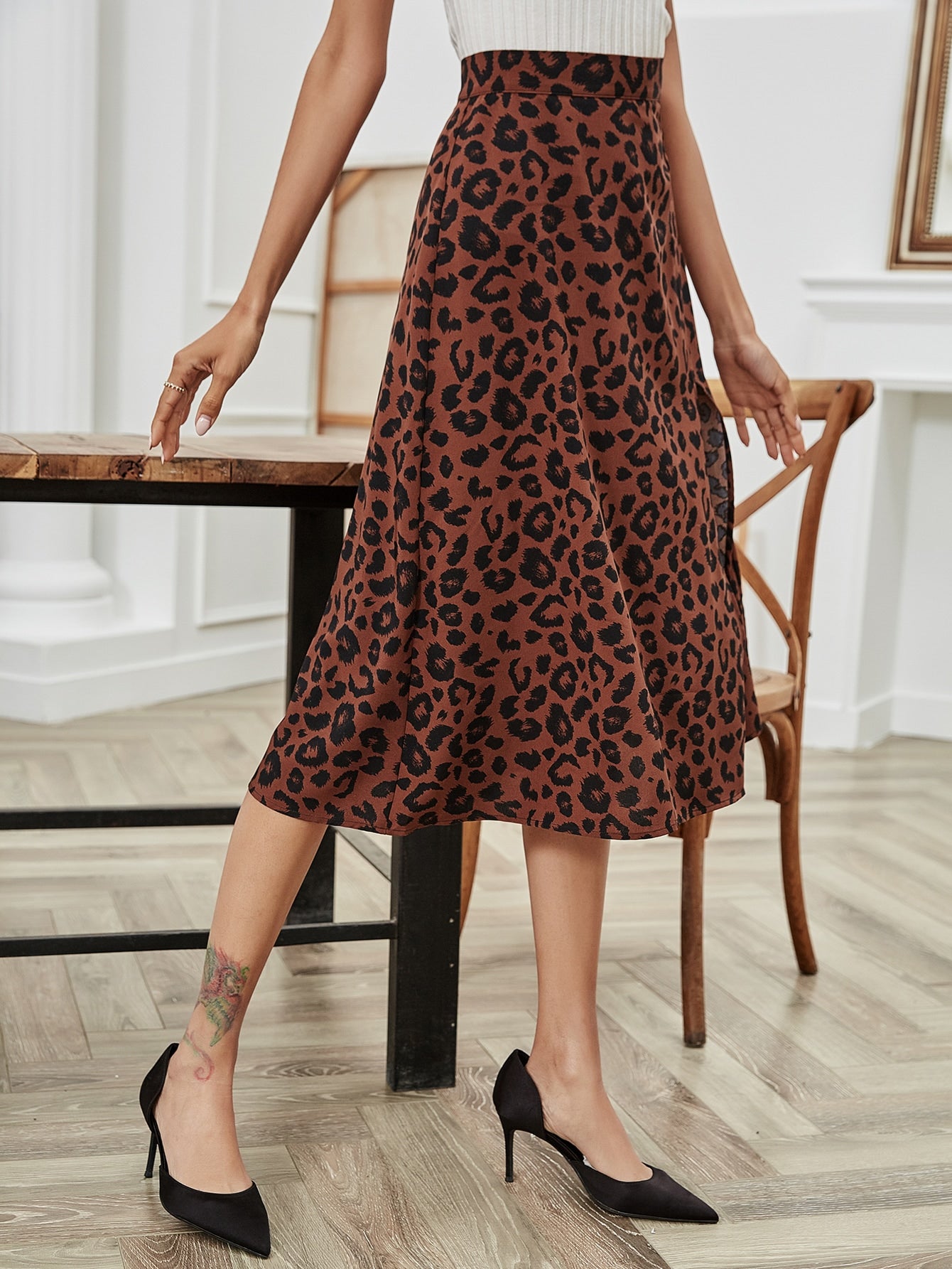 R¨¦ Clothing Producers